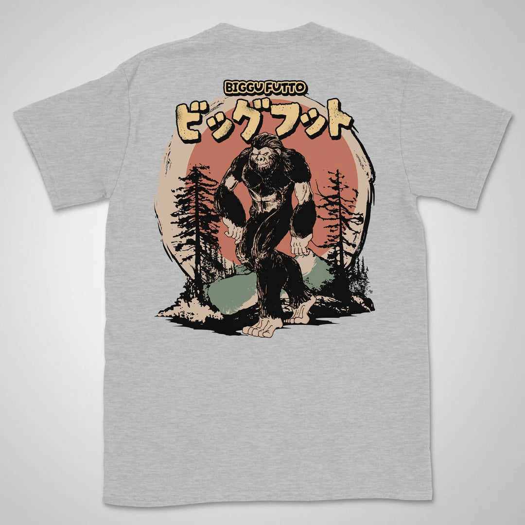 Biggu Futto | back print ❀ T-shirt