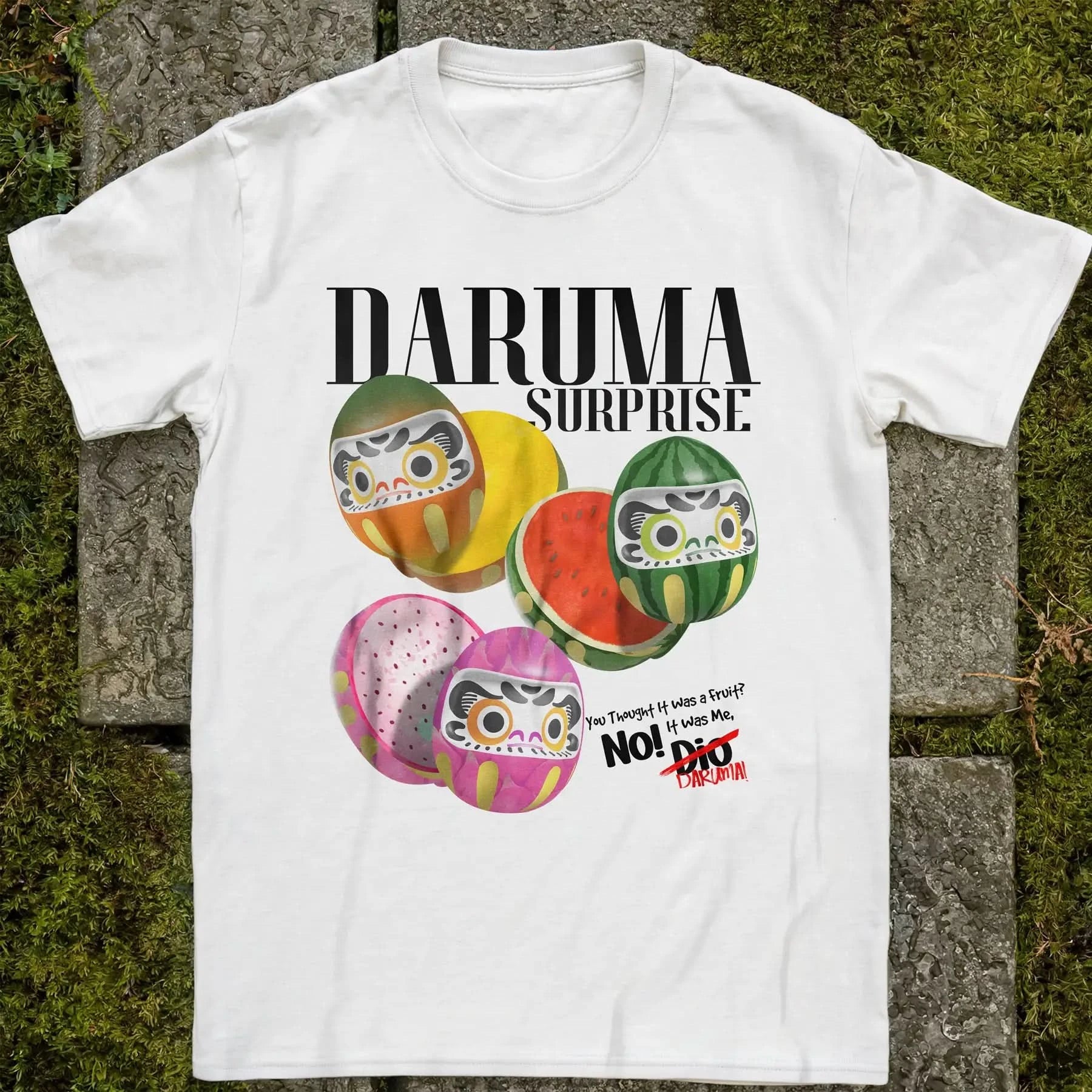 Daruma Surprise ❀ T-shirt