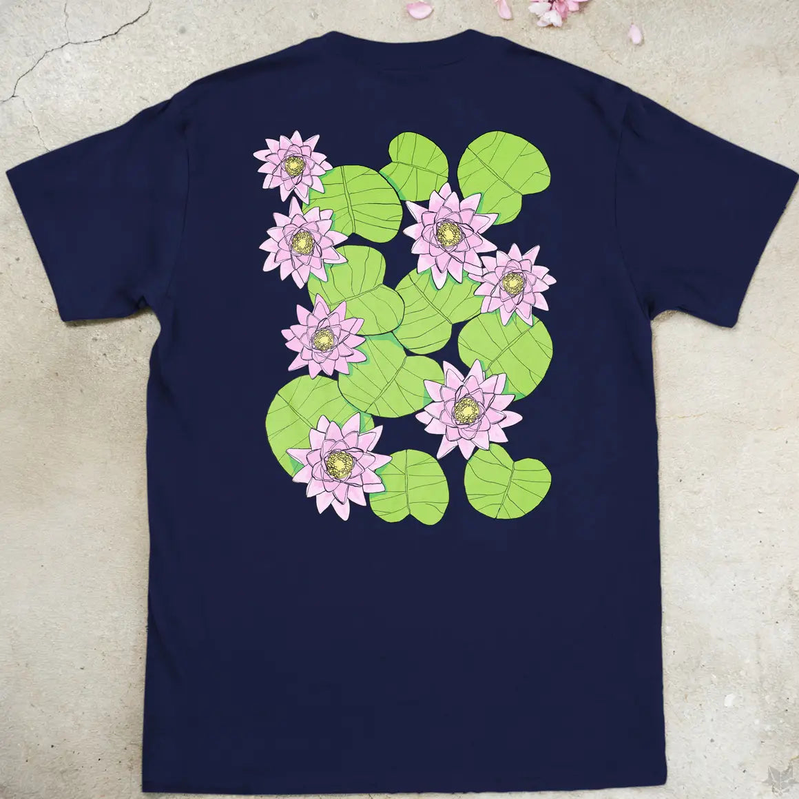 Lotus | back print ❀ T-shirt