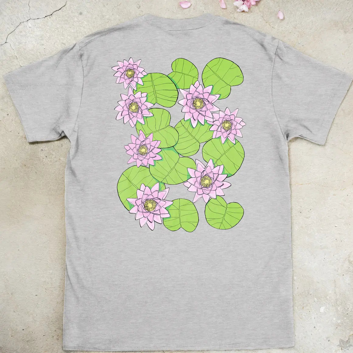 Lotus | back print ❀ T-shirt